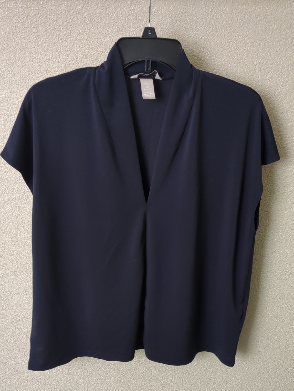 H&M Short Sleeve V-Neck Blouse - 4 For 40$
